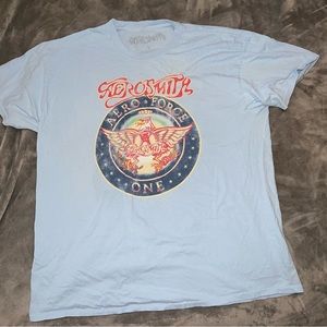 Aerosmith distressed tshirt